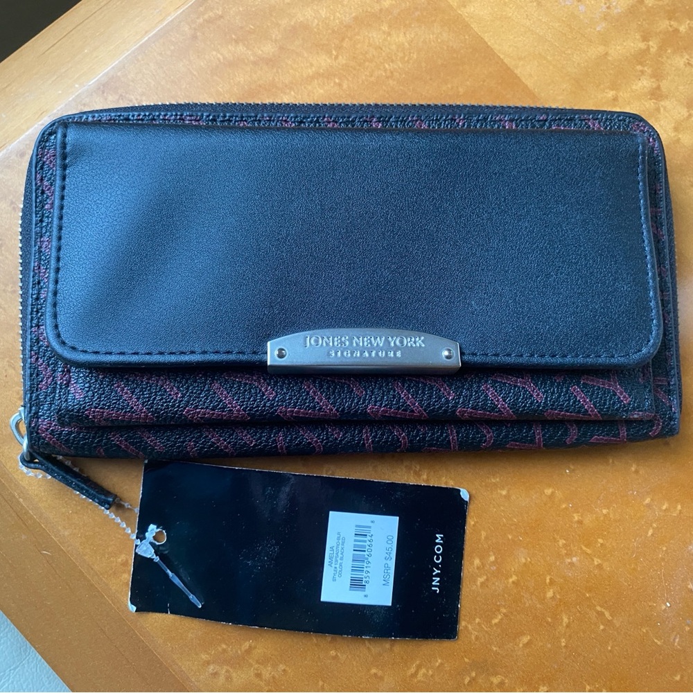 NWT $45 Jones New York Black and Red Long Zip Around Wallet